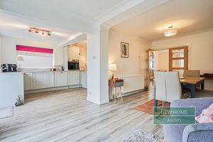 Photo 17- click for photo gallery